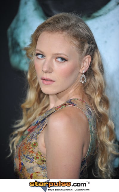 Emma Bell Emma Bell