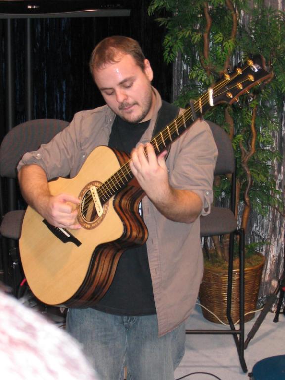 Andy Mckee