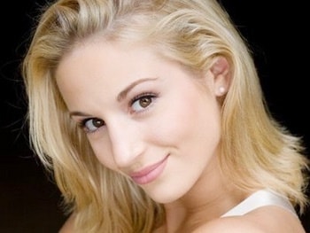 Jessica Lee Goldyn Jessica Lee Goldyn