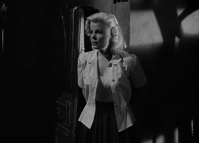 Cleo Moore