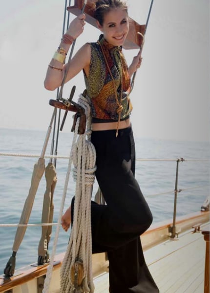 Willa Holland Willa Holland