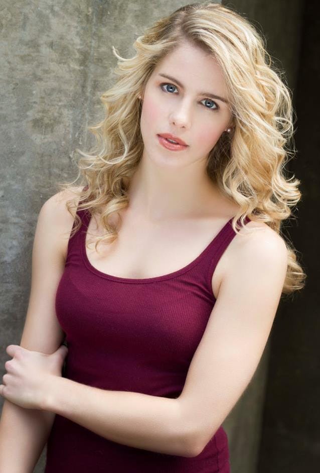 Emily Bett Rickards