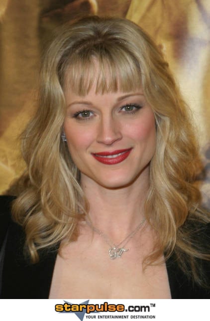 Teri Polo