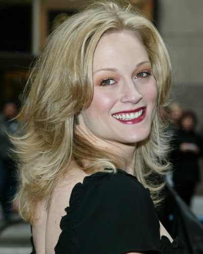 Teri Polo