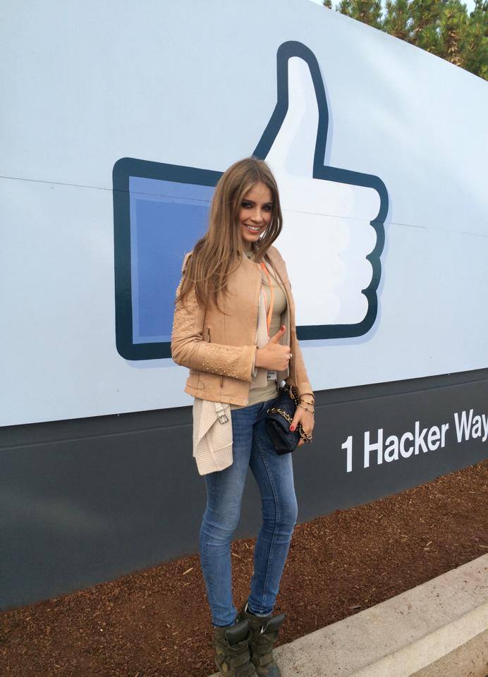 Xenia Tchoumitcheva Xenia Tchoumitcheva