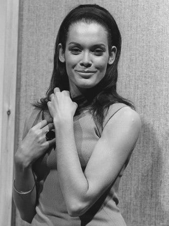 Martine Beswick