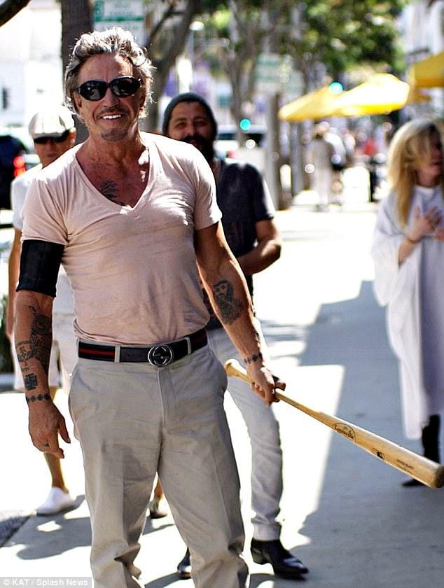 Mickey Rourke