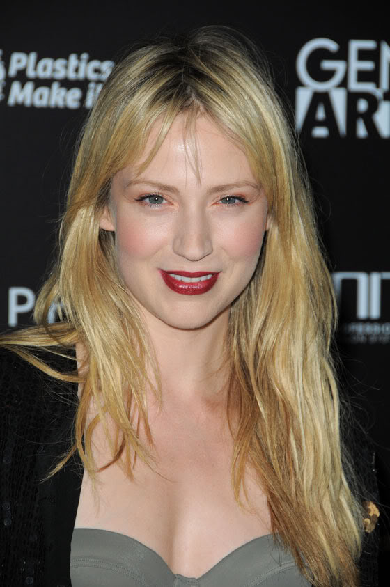 Beth Riesgraf