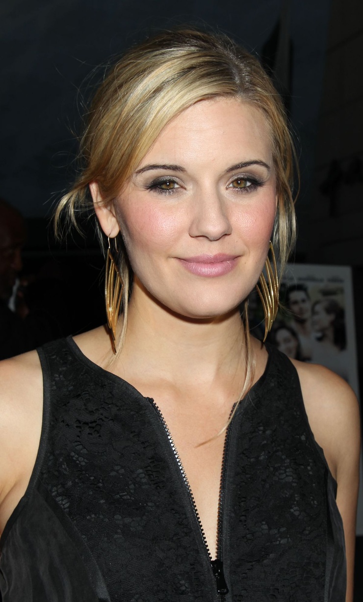 Maggie Grace
