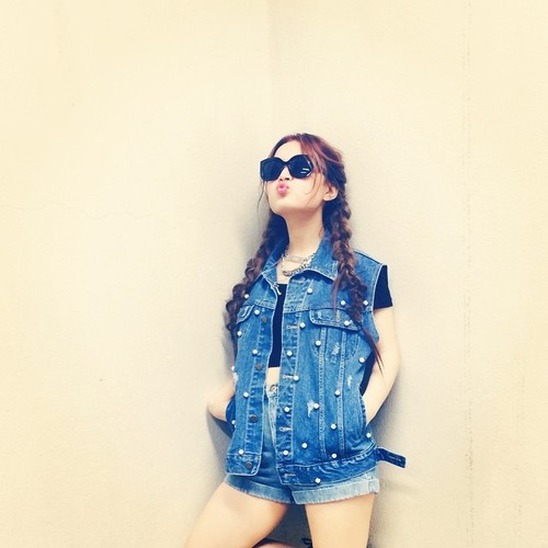 Lee Ha Yi Lee Ha Yi