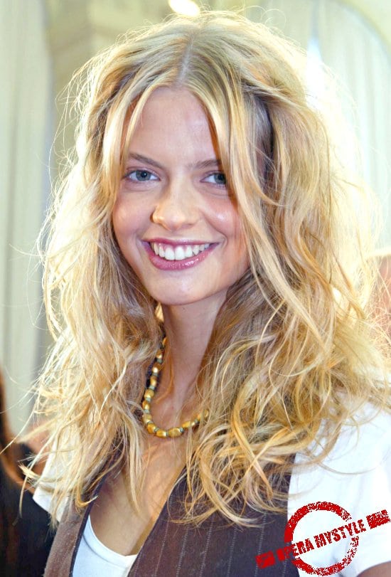 Julia Stegner Julia Stegner