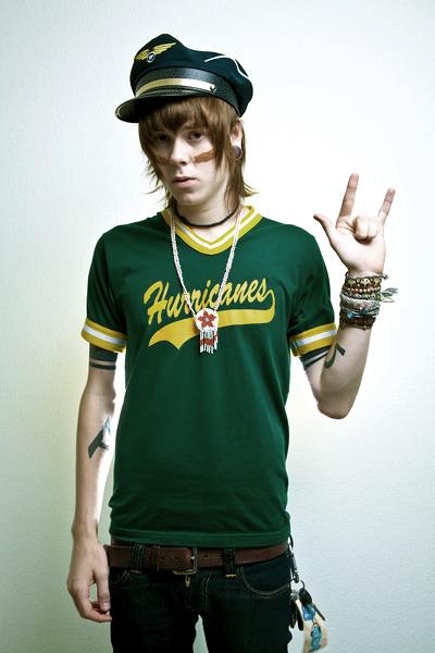 Never Shout Never