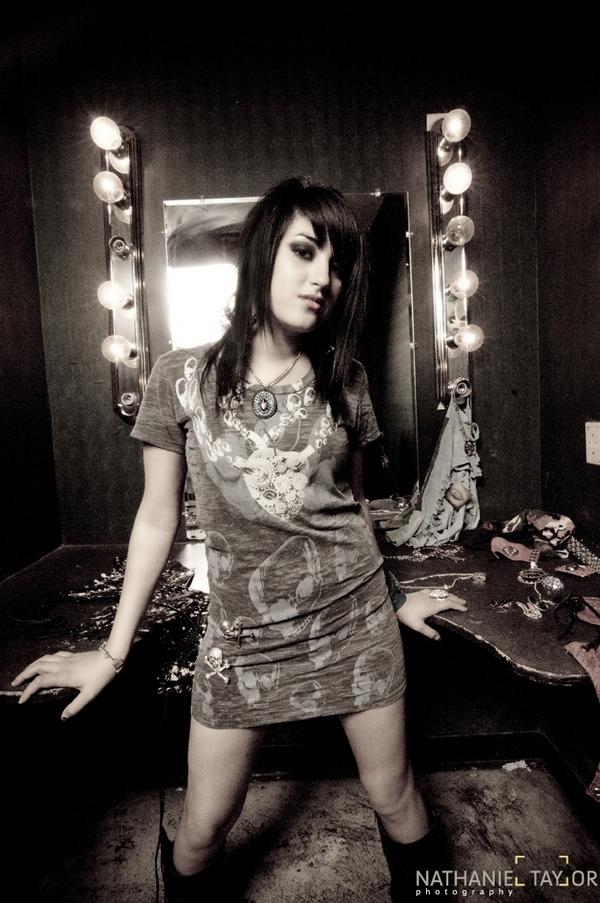 Eyes Set to Kill image