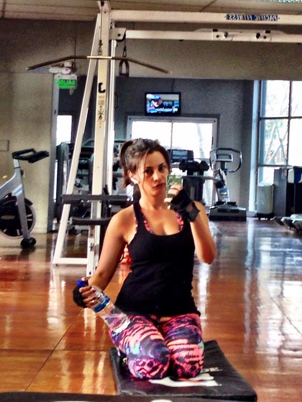 Kary Correa Kary Correa