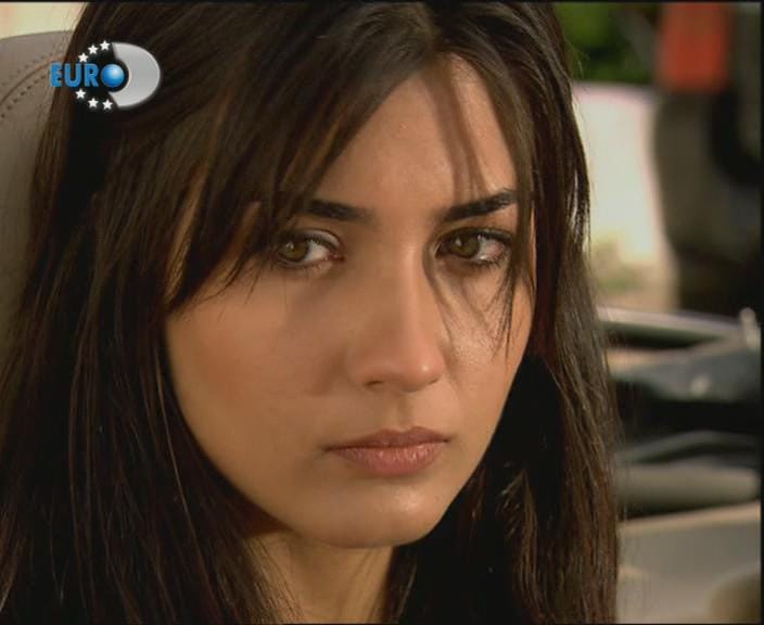 Tuba Büyüküstün Tuba Büyüküstün
