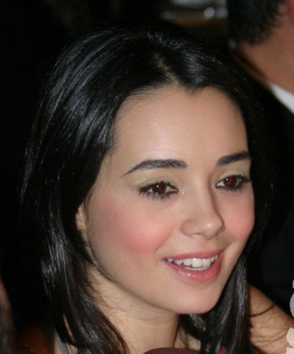 Özgü Namal Özgü Namal