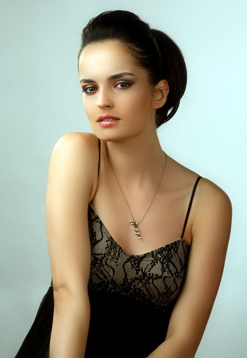 Selin Demiratar