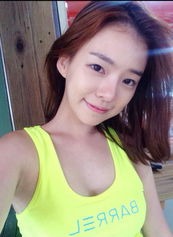 Ha Neul (ํ๋) Ha Neul (ํ๋)