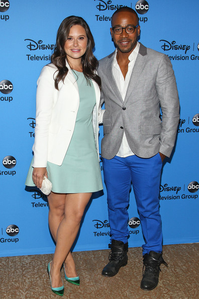 Katie Lowes