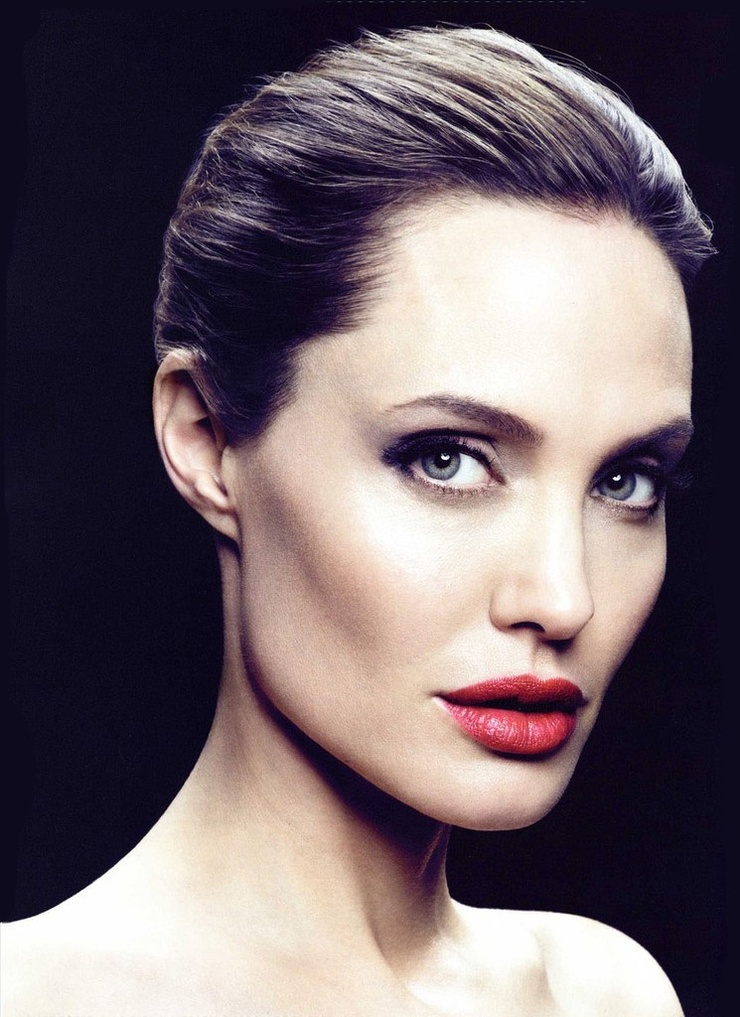 Angelina Jolie Angelina Jolie