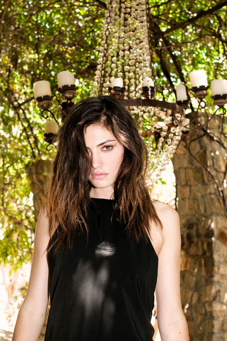 Phoebe Tonkin