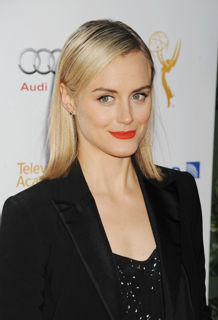 Taylor Schilling