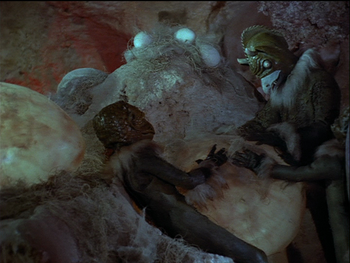 Gargoyles (1972) Gargoyles (1972)