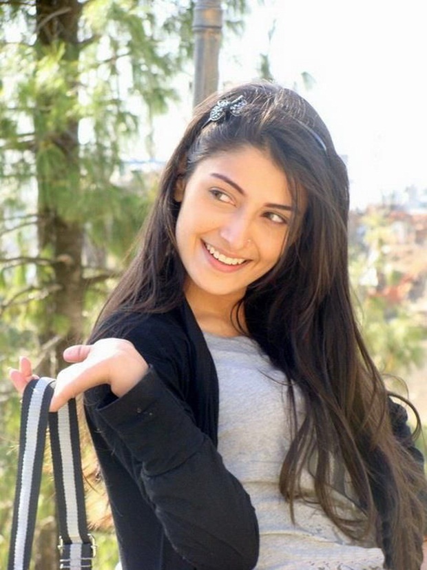 Aiza Khan Aiza Khan