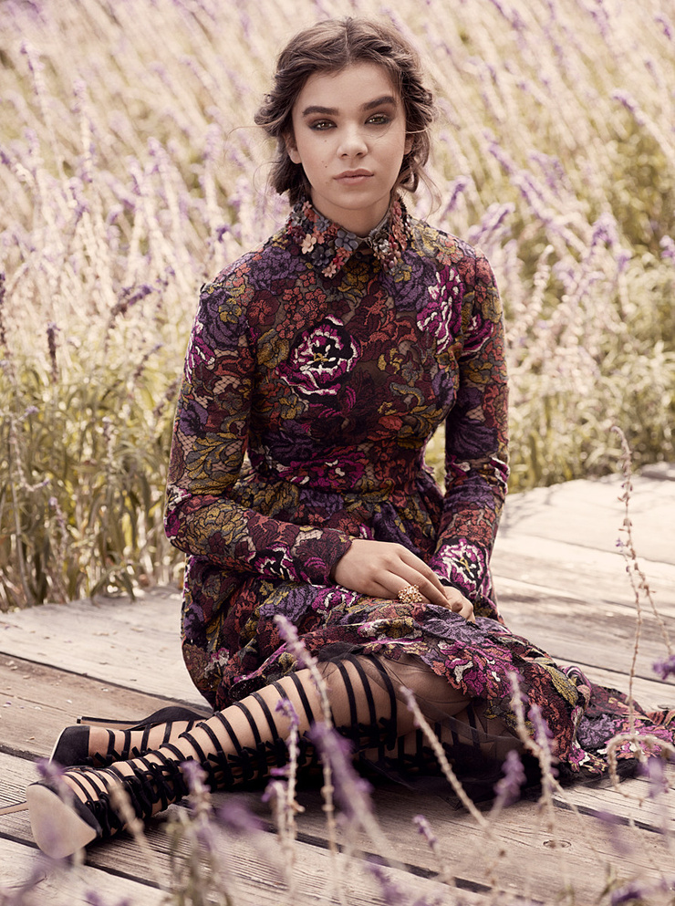 Hailee Steinfeld Hailee Steinfeld