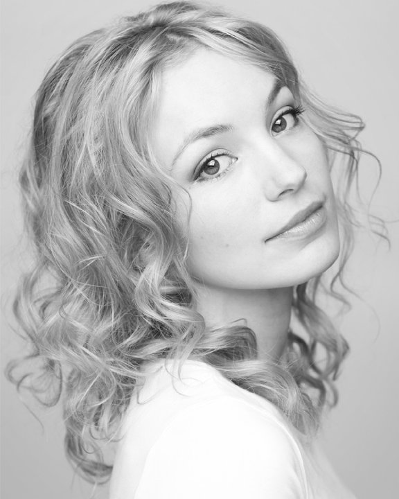 Perdita Weeks