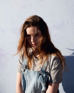 Alice Englert Alice Englert