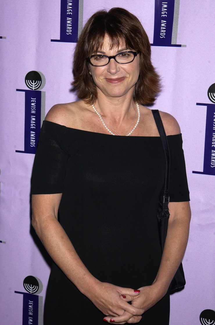 Dinah Manoff Dinah Manoff