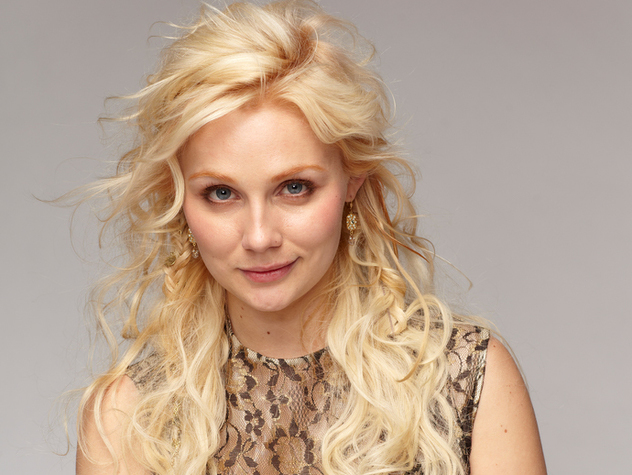 Clare Bowen Clare Bowen