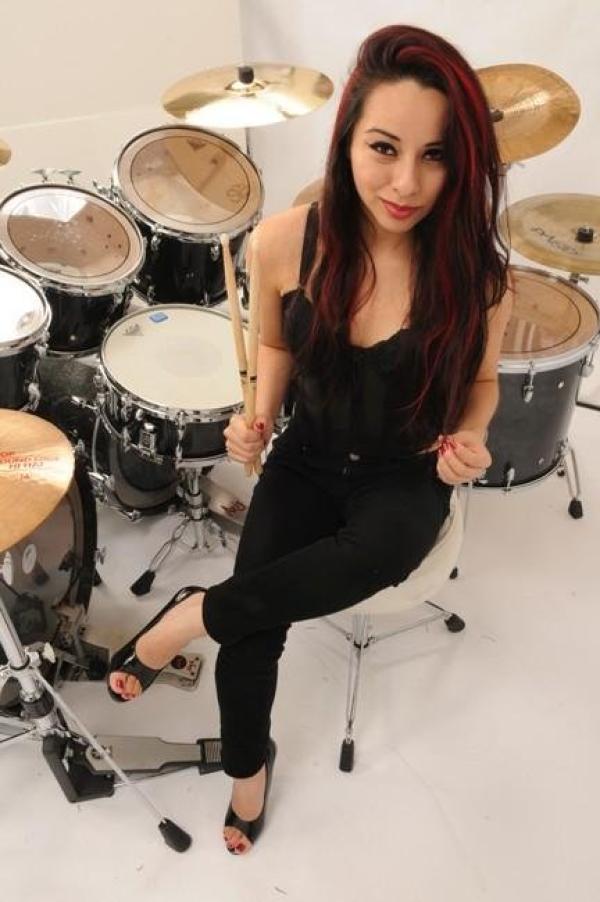 Lux Drummerette Lux Drummerette