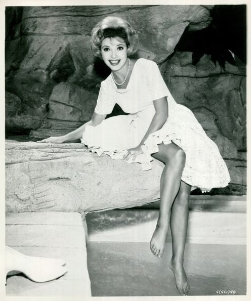 Ruta Lee