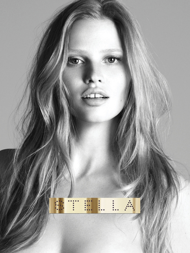 Lara Stone