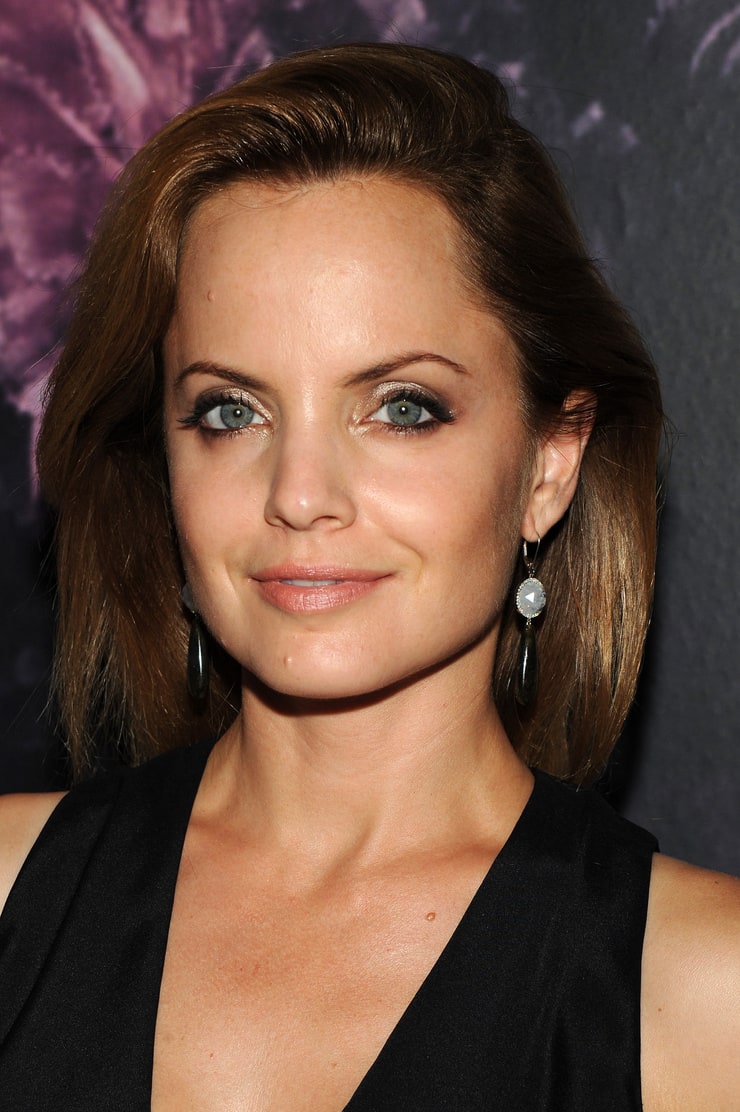 Mena Suvari