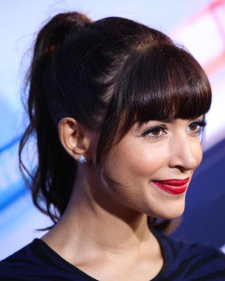Hannah Simone