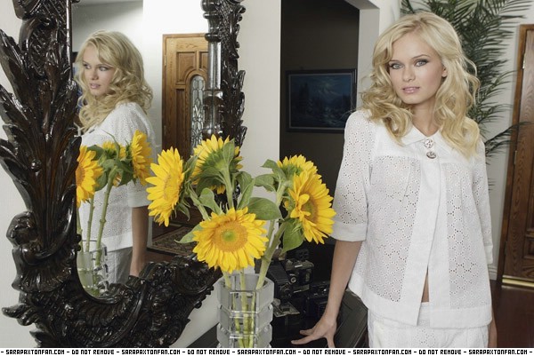 Sara Paxton