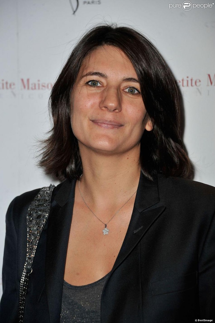 Estelle Denis