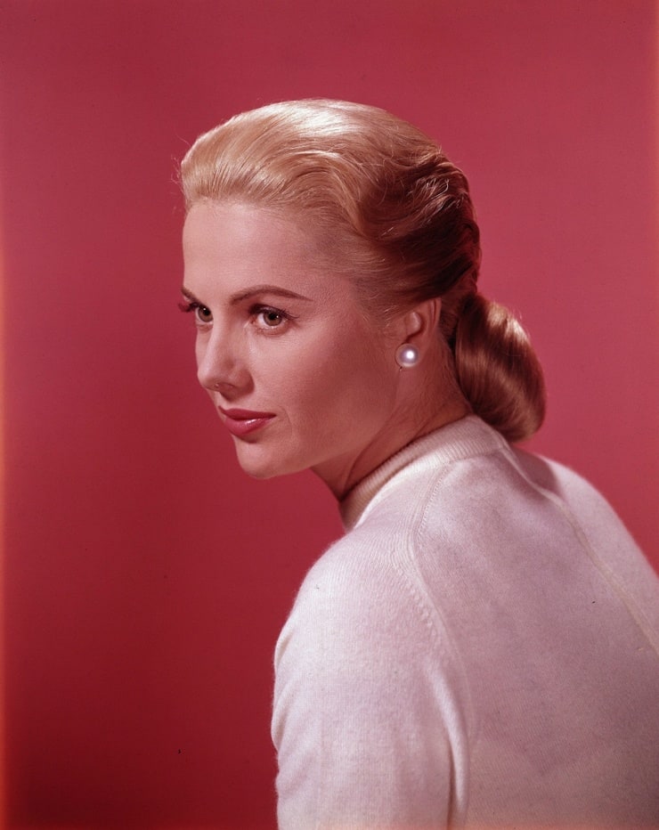 Martha Hyer