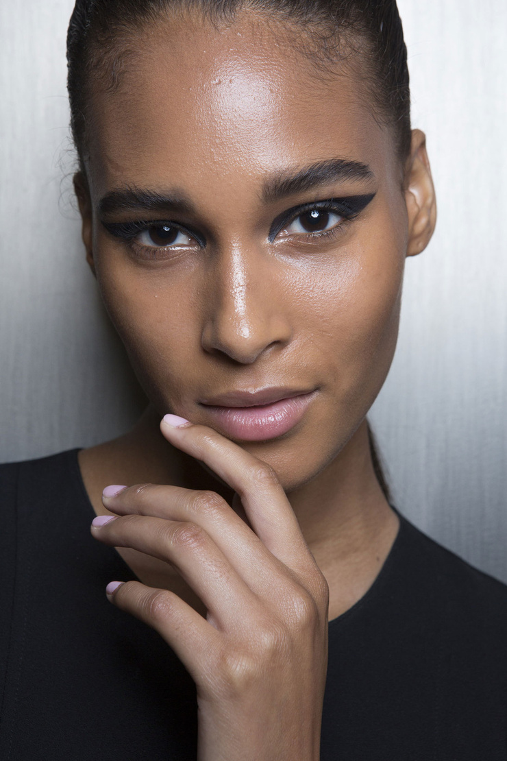 Cindy Bruna Cindy Bruna
