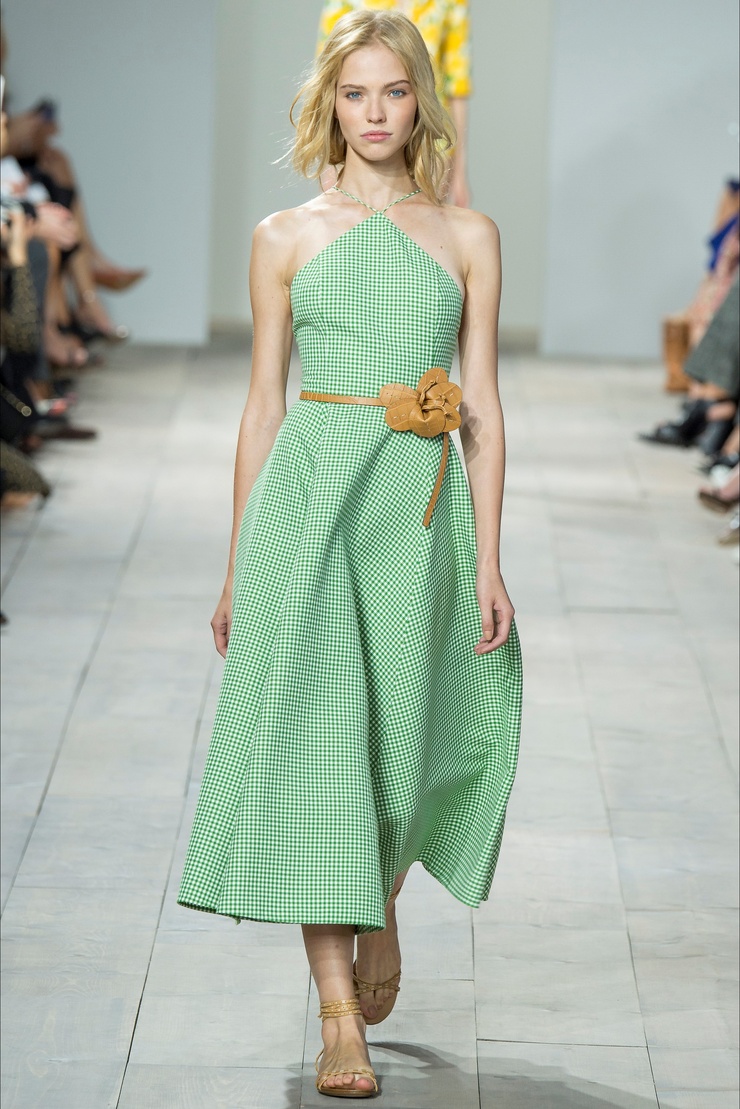 Sasha Luss Sasha Luss