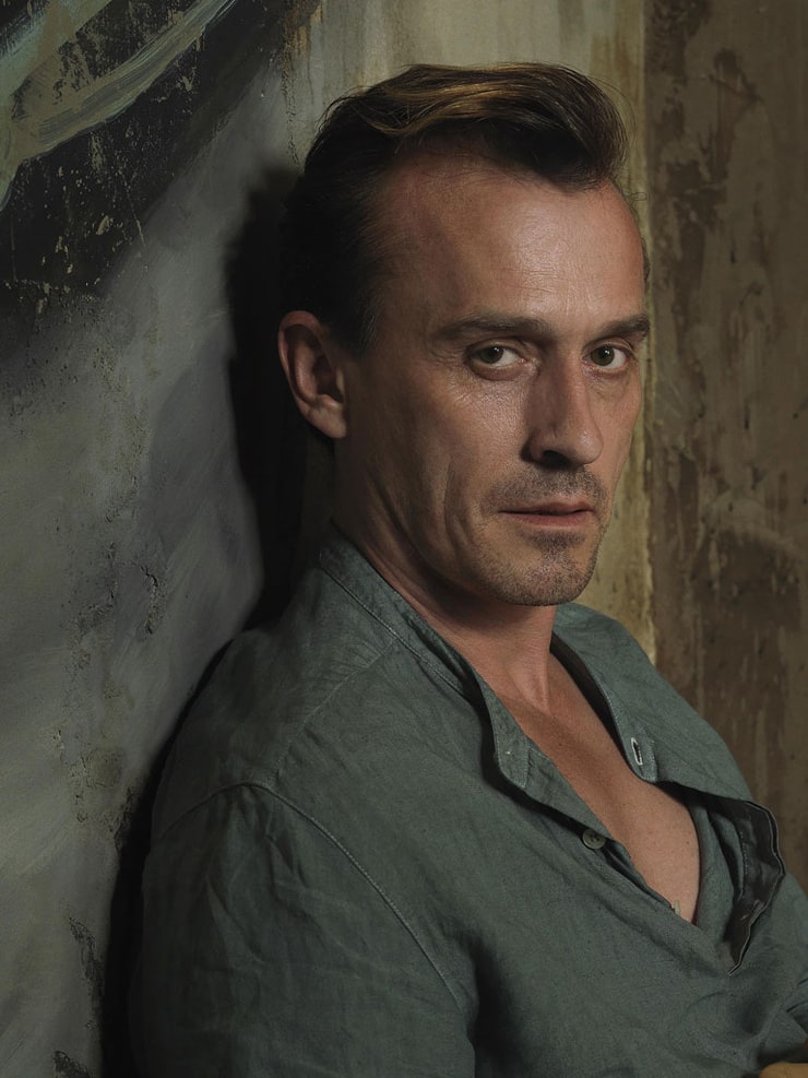 Robert Knepper