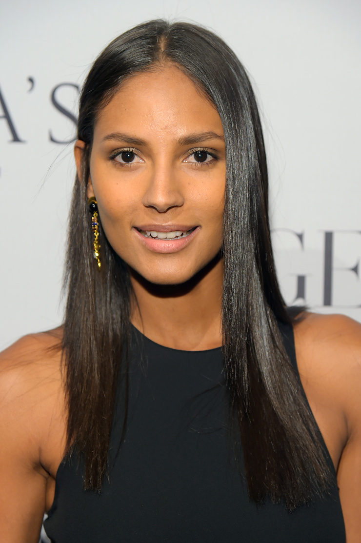 Emanuela De Paula Emanuela De Paula