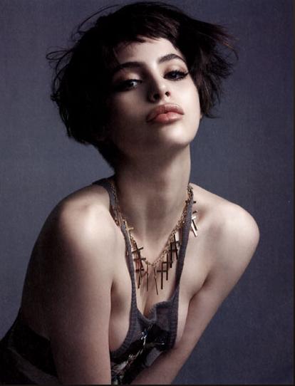 Charlotte Kemp Muhl