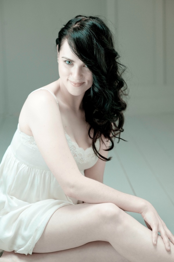 http://iv1.lisimg.com/image/7478966/600full-katie-mcgrath.jpg