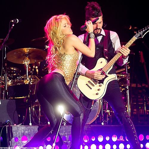 Shakira Shakira