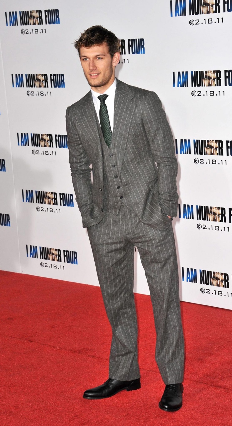 Alex Pettyfer