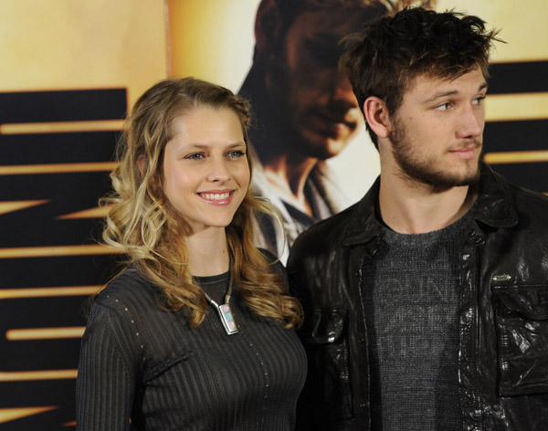 Alex Pettyfer